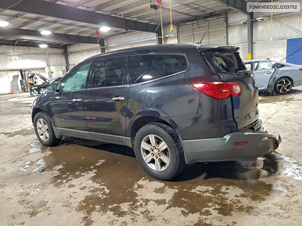 1GNKVGED2CJ203752 2012 Chevrolet Traverse Lt