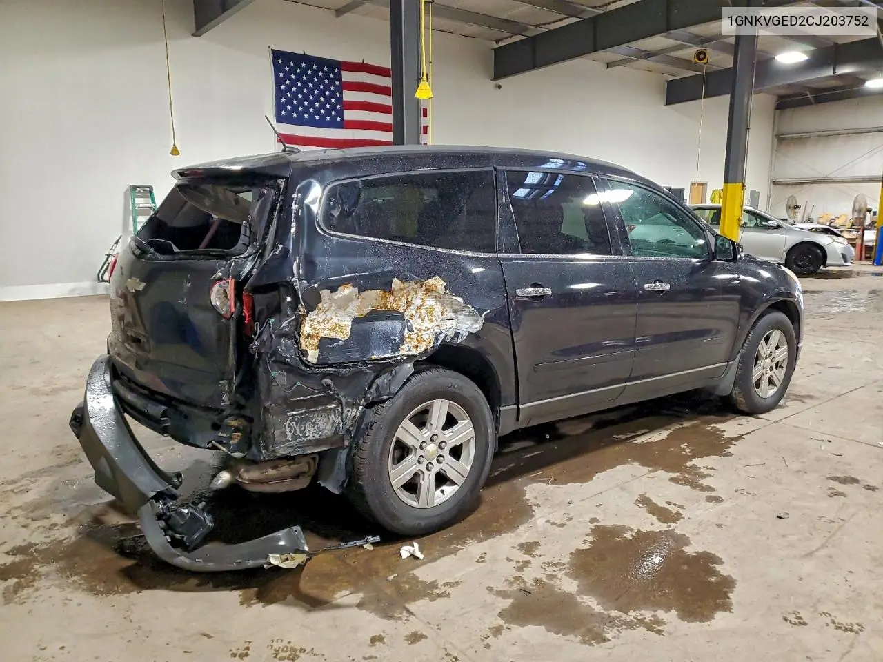 1GNKVGED2CJ203752 2012 Chevrolet Traverse Lt