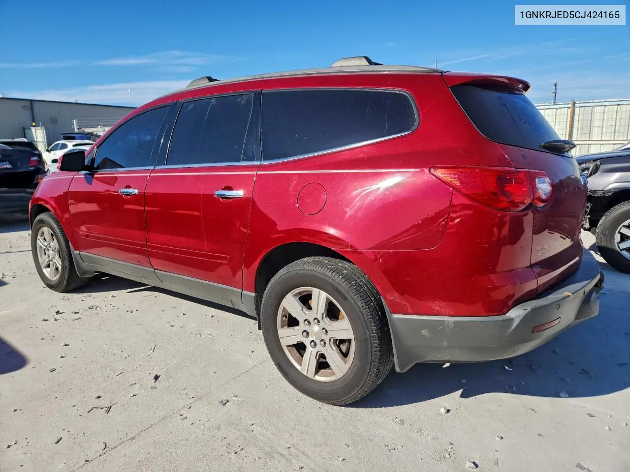 1GNKRJED5CJ424165 2012 Chevrolet Traverse Lt