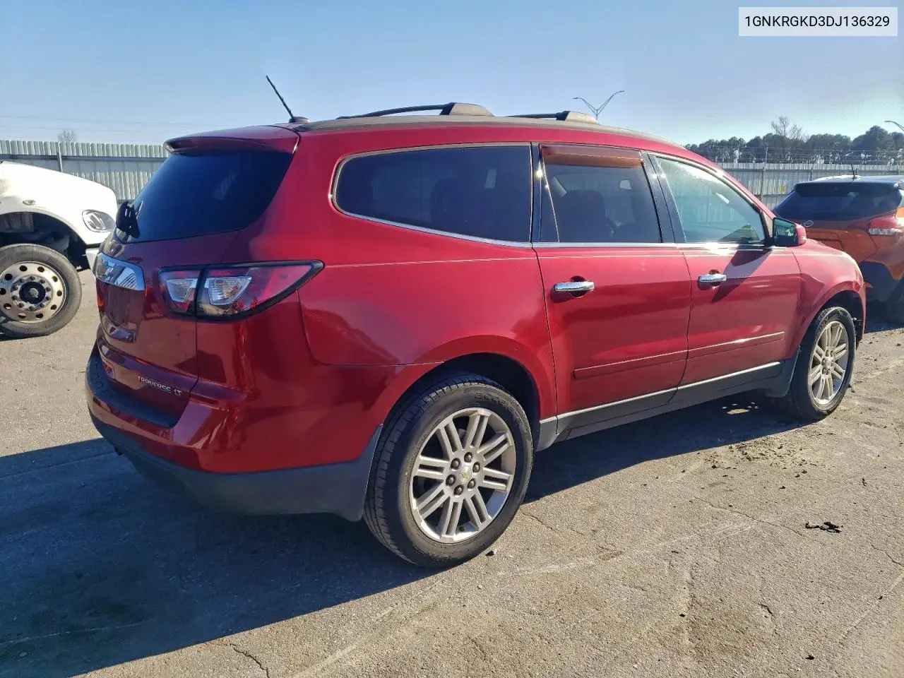 1GNKRGKD3DJ136329 2013 Chevrolet Traverse Lt