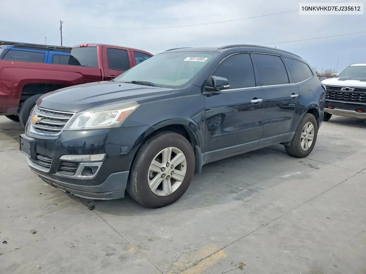 1GNKVHKD7EJ235612 2014 Chevrolet Traverse Lt
