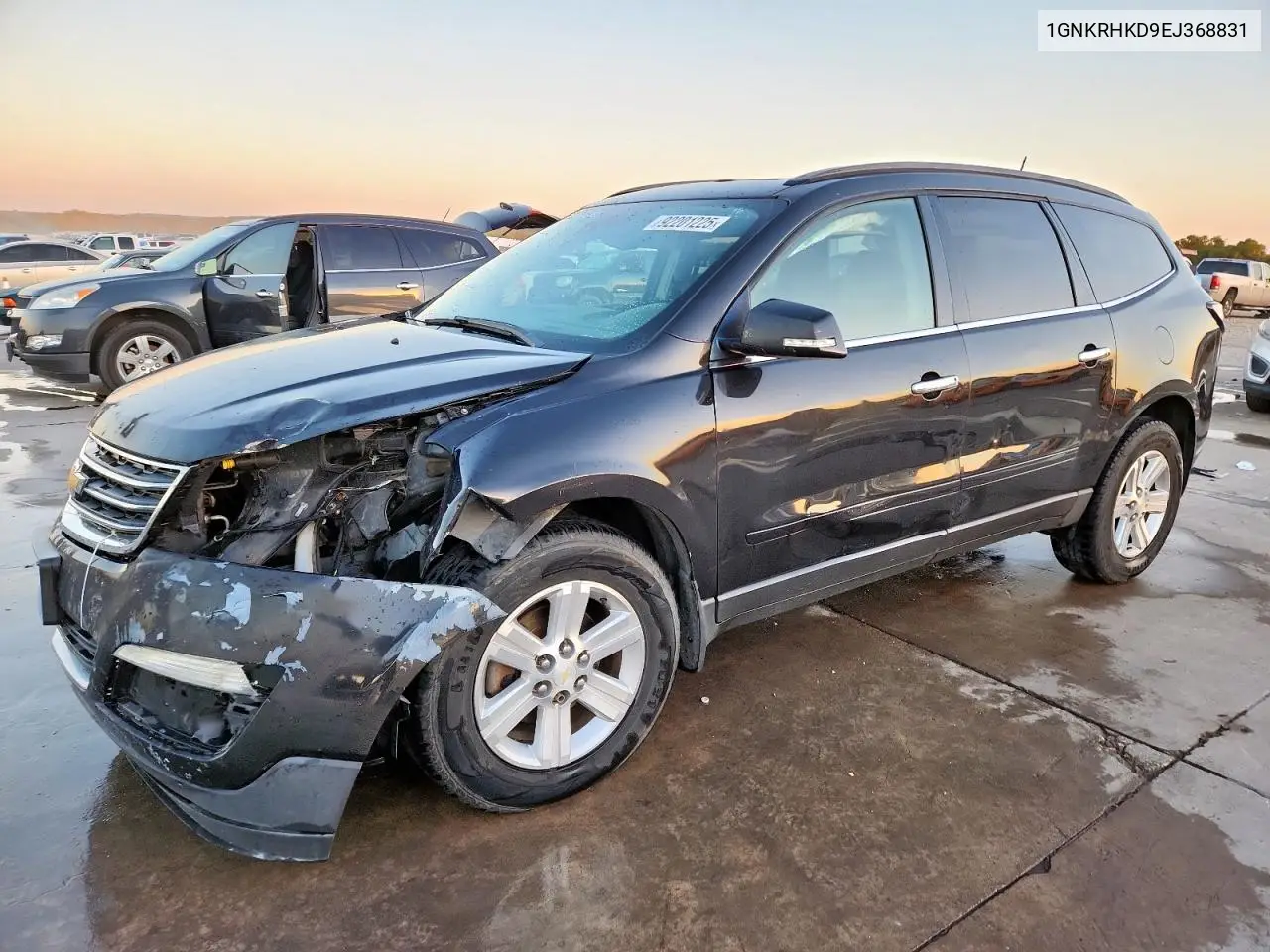1GNKRHKD9EJ368831 2014 Chevrolet Traverse Lt