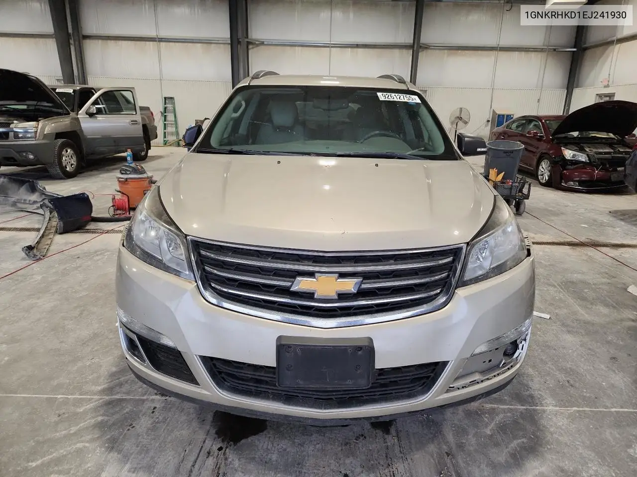 1GNKRHKD1EJ241930 2014 Chevrolet Traverse Lt