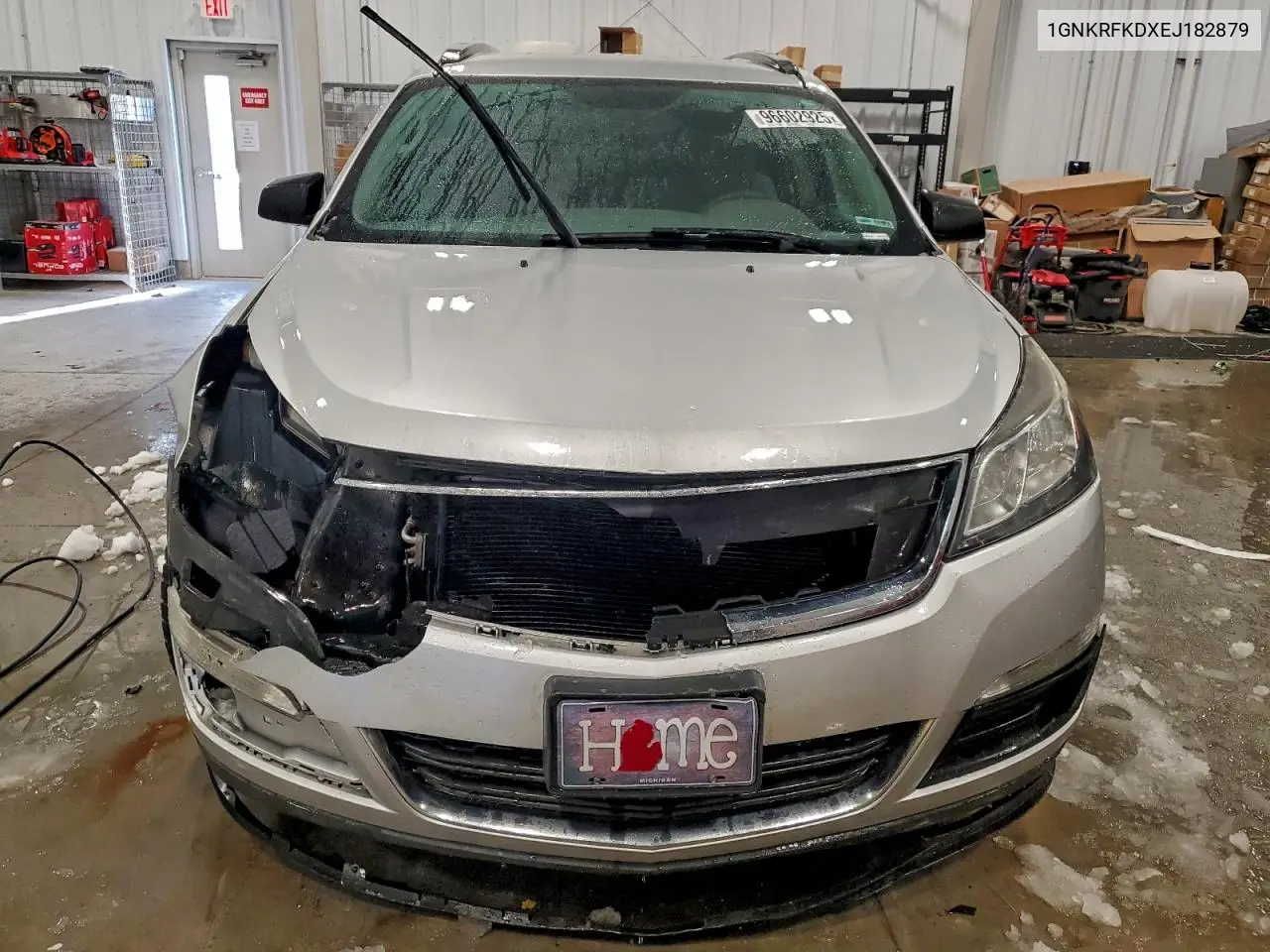 1GNKRFKDXEJ182879 2014 Chevrolet Traverse Ls