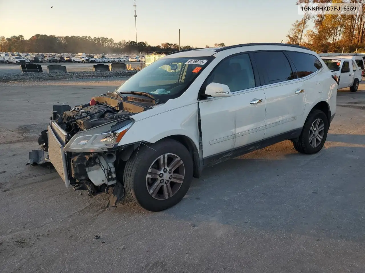 1GNKRHKD7FJ163591 2015 Chevrolet Traverse Lt