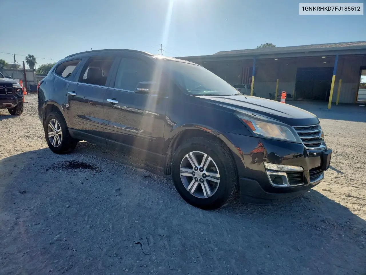 1GNKRHKD7FJ185512 2015 Chevrolet Traverse Lt