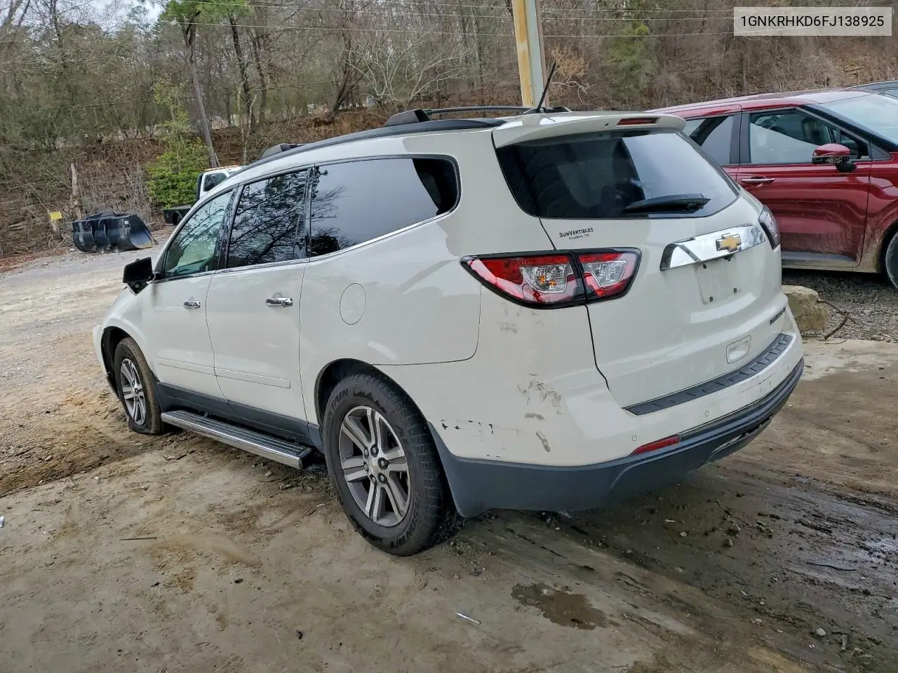 1GNKRHKD6FJ138925 2015 Chevrolet Traverse Lt