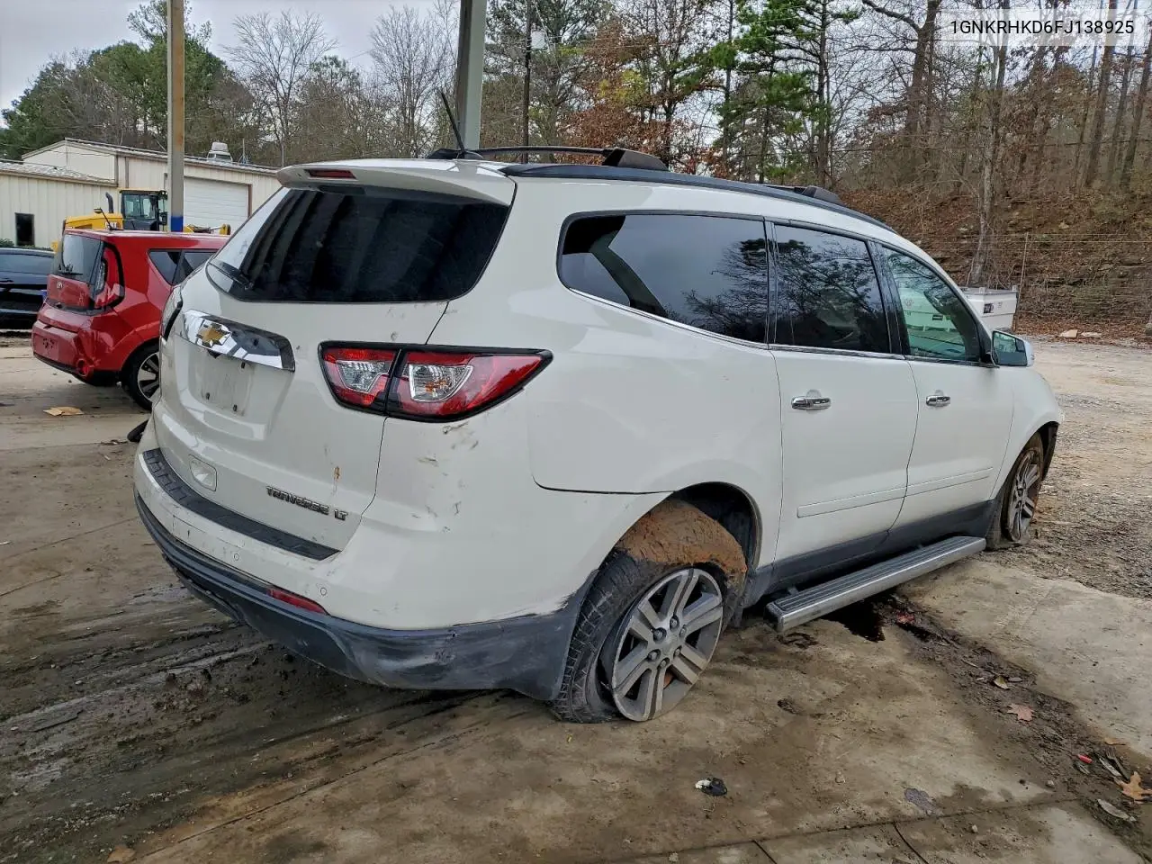 1GNKRHKD6FJ138925 2015 Chevrolet Traverse Lt