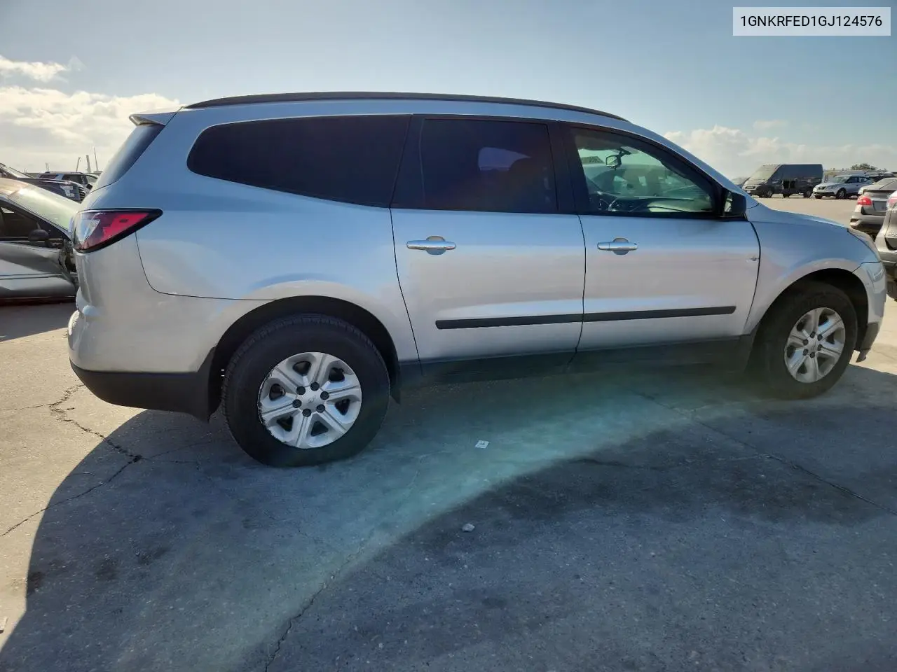 1GNKRFED1GJ124576 2016 Chevrolet Traverse Ls