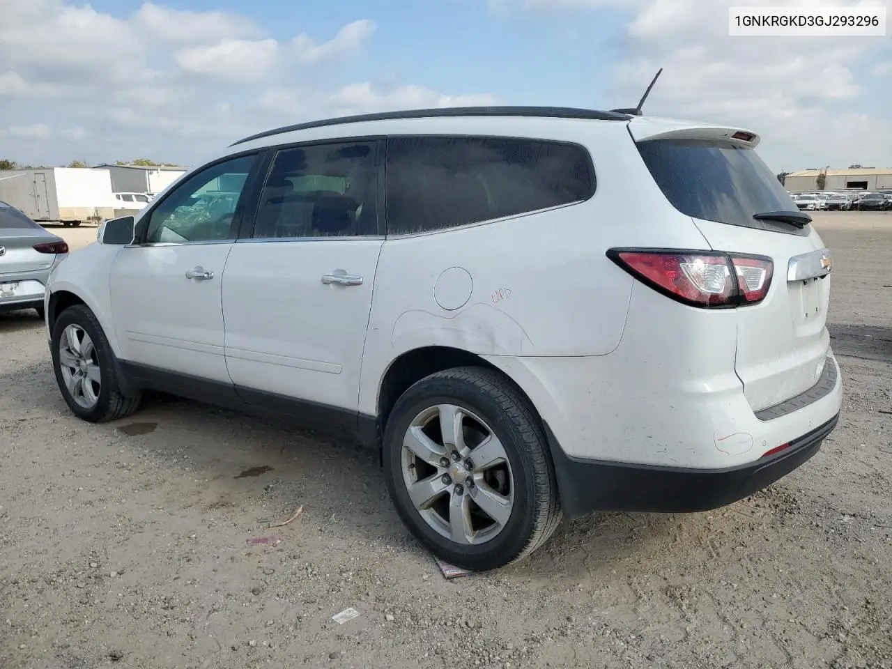 1GNKRGKD3GJ293296 2016 Chevrolet Traverse Lt