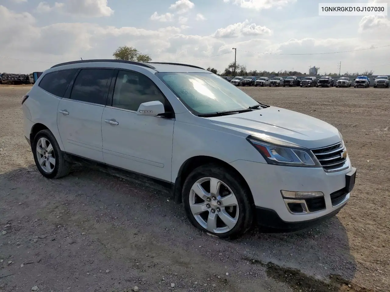 1GNKRGKD1GJ107030 2016 Chevrolet Traverse Lt