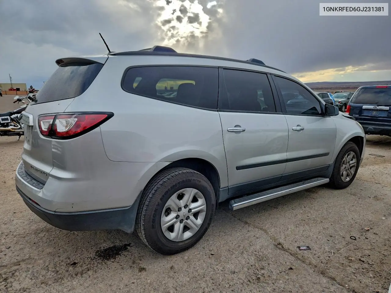 1GNKRFED6GJ231381 2016 Chevrolet Traverse Ls