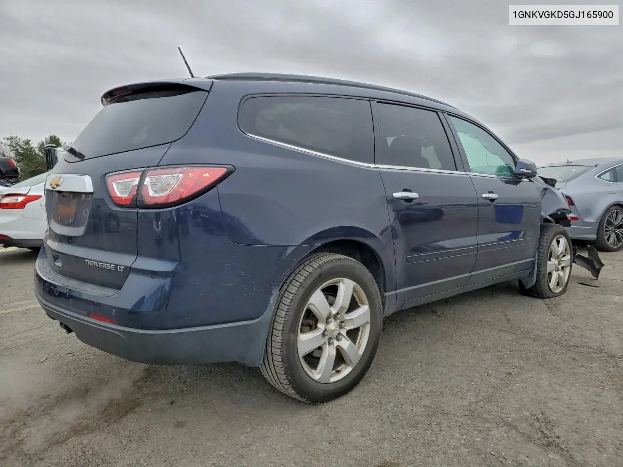 1GNKVGKD5GJ165900 2016 Chevrolet Traverse Lt