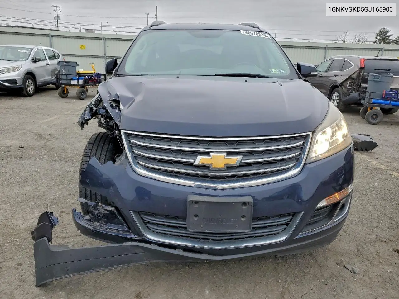 1GNKVGKD5GJ165900 2016 Chevrolet Traverse Lt
