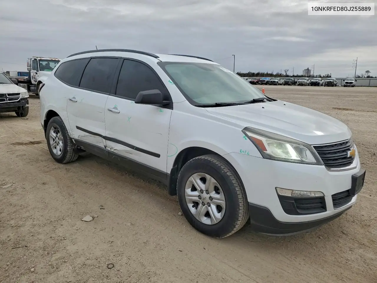 1GNKRFED8GJ255889 2016 Chevrolet Traverse Ls