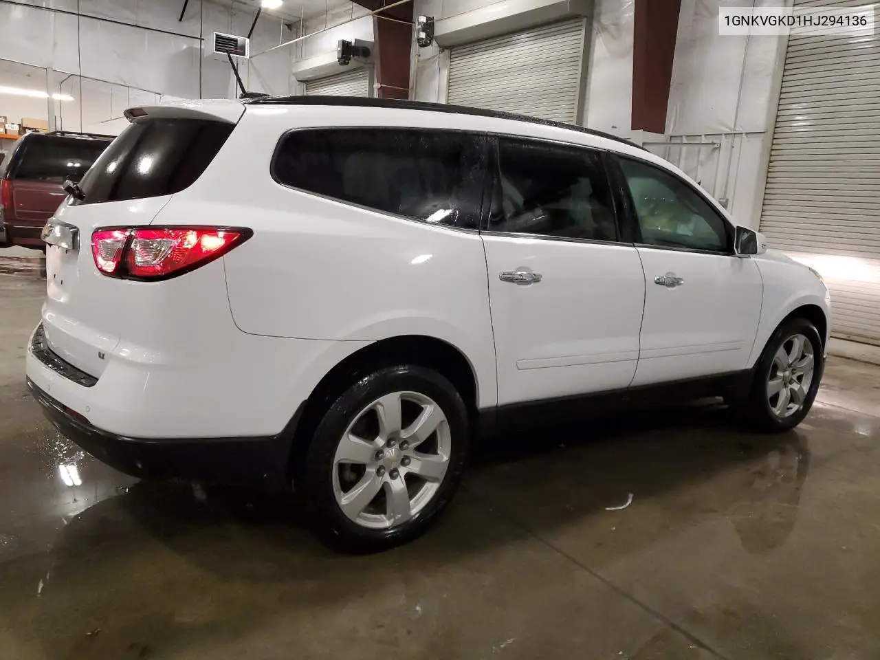 1GNKVGKD1HJ294136 2017 Chevrolet Traverse Lt