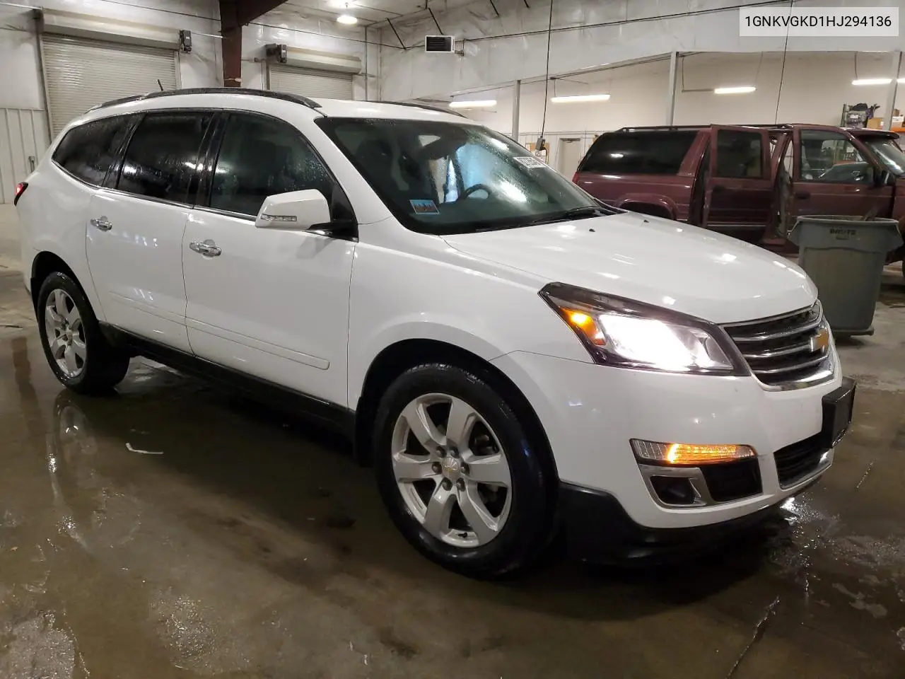 1GNKVGKD1HJ294136 2017 Chevrolet Traverse Lt