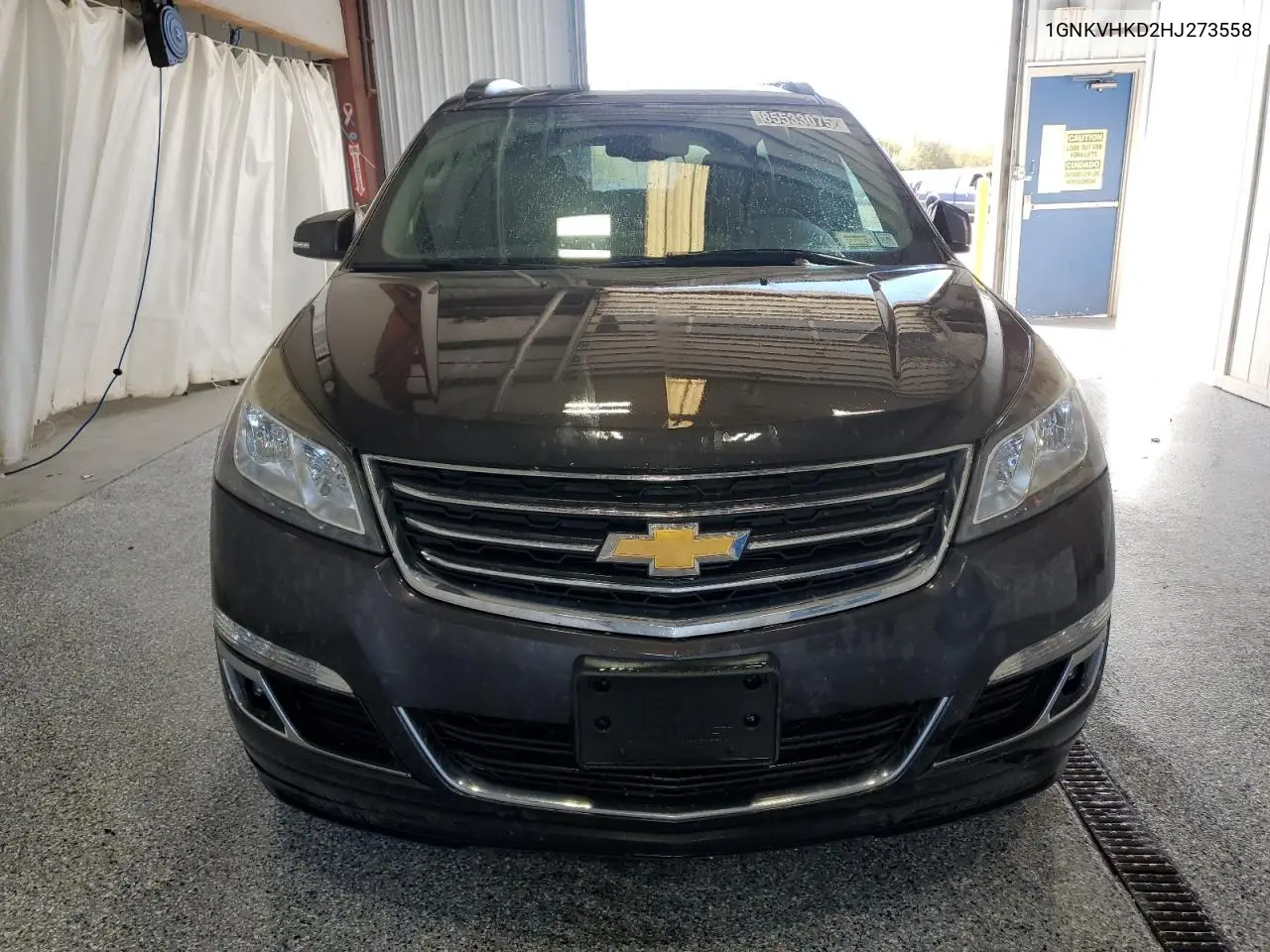 1GNKVHKD2HJ273558 2017 Chevrolet Traverse Lt