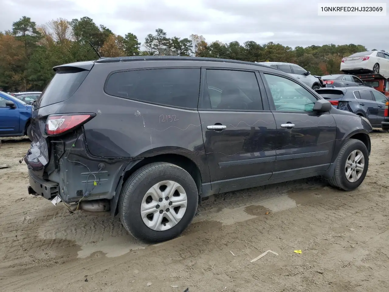 1GNKRFED2HJ323069 2017 Chevrolet Traverse Ls