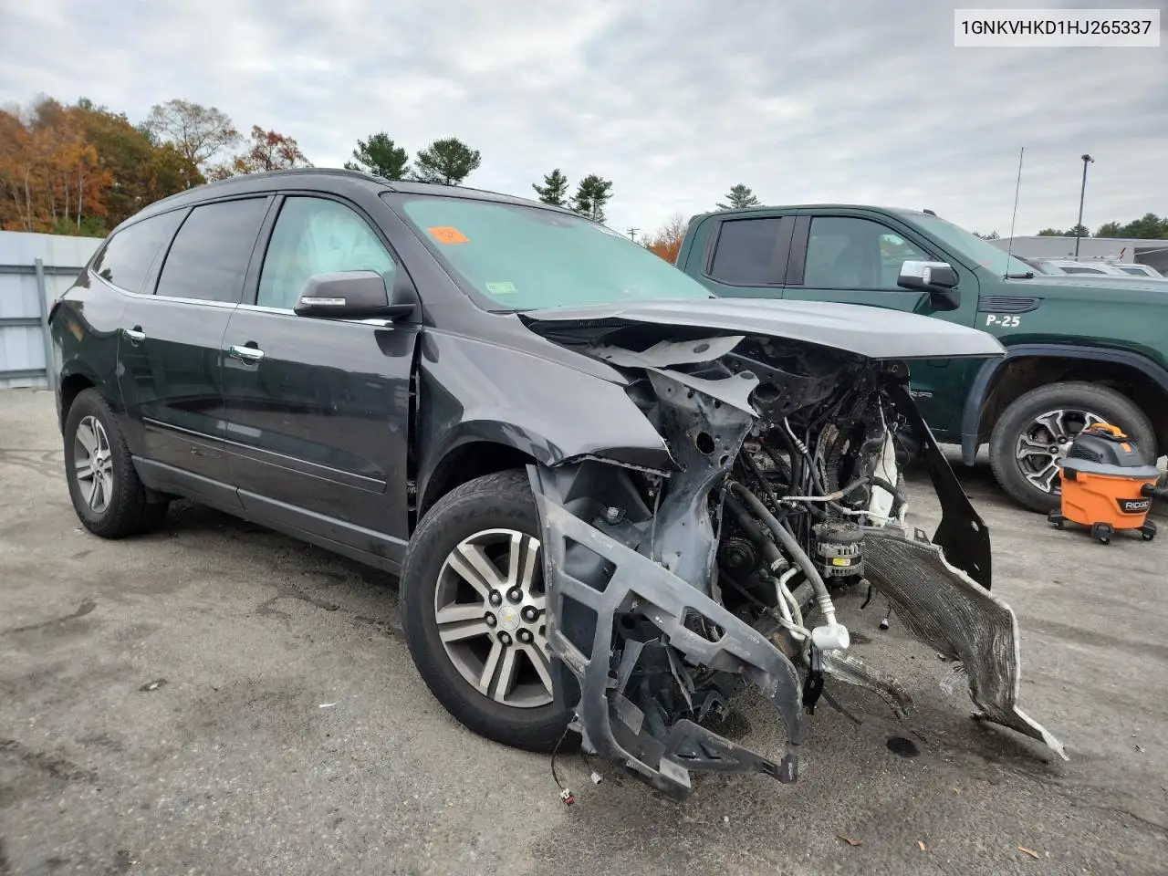 1GNKVHKD1HJ265337 2017 Chevrolet Traverse Lt
