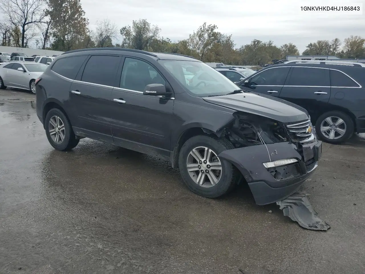 1GNKVHKD4HJ186843 2017 Chevrolet Traverse Lt