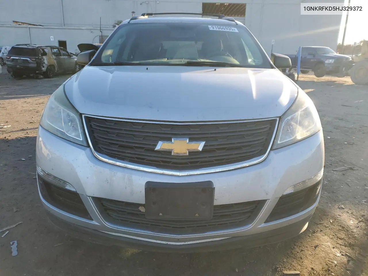 1GNKRFKD5HJ329372 2017 Chevrolet Traverse Ls