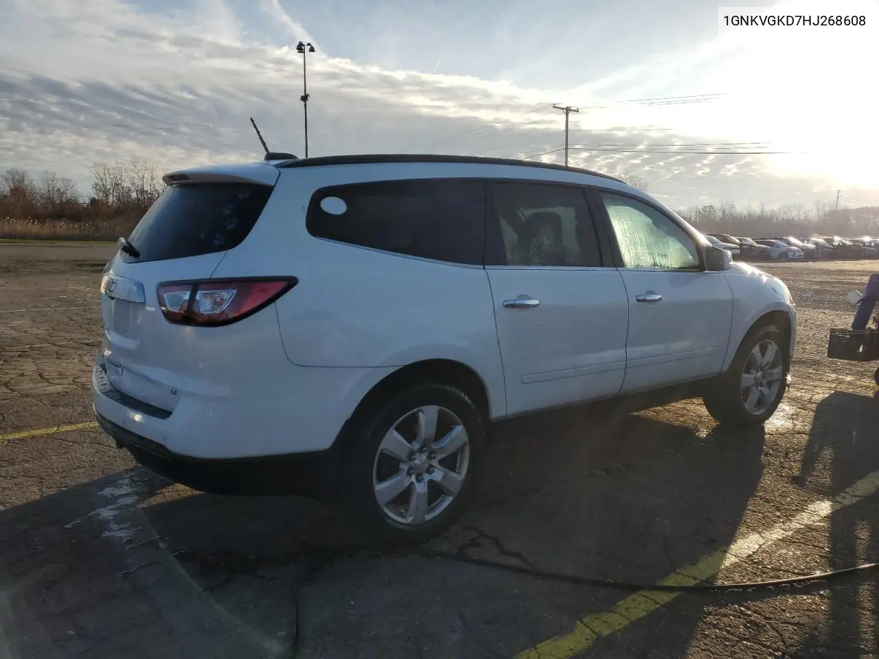 1GNKVGKD7HJ268608 2017 Chevrolet Traverse Lt