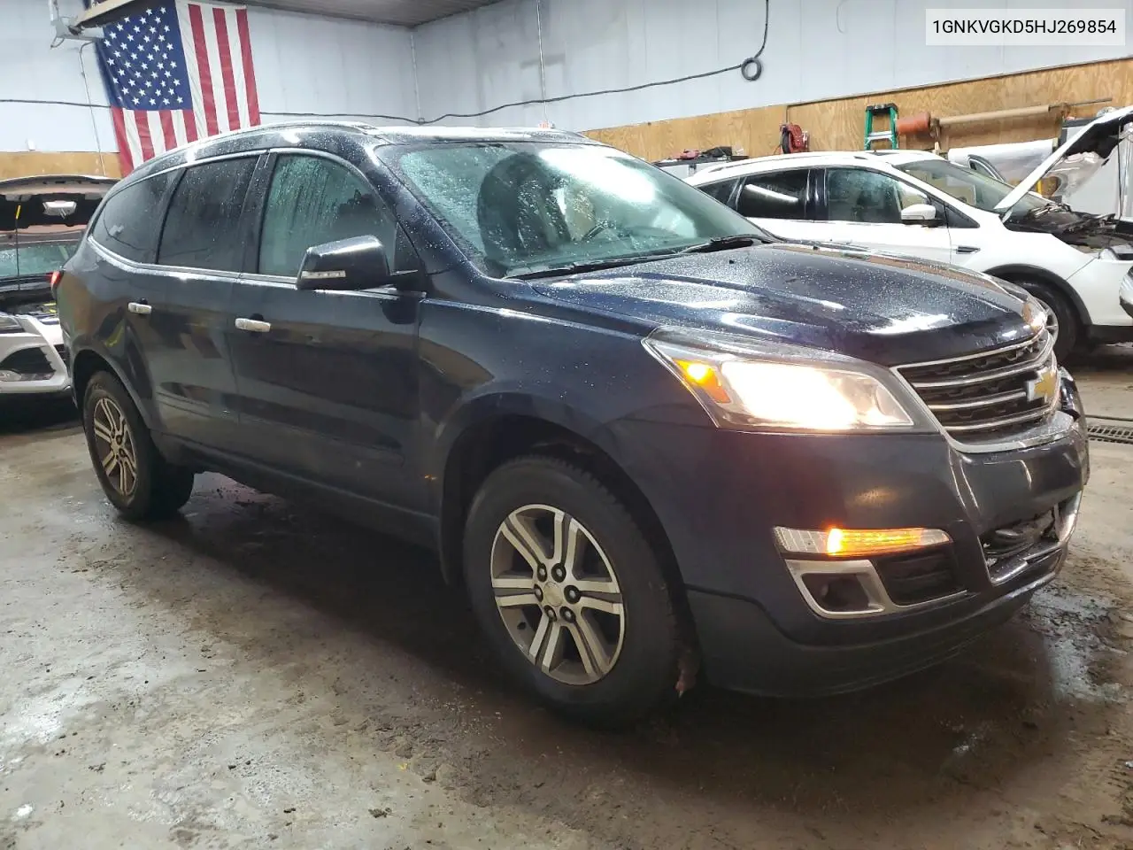 1GNKVGKD5HJ269854 2017 Chevrolet Traverse Lt