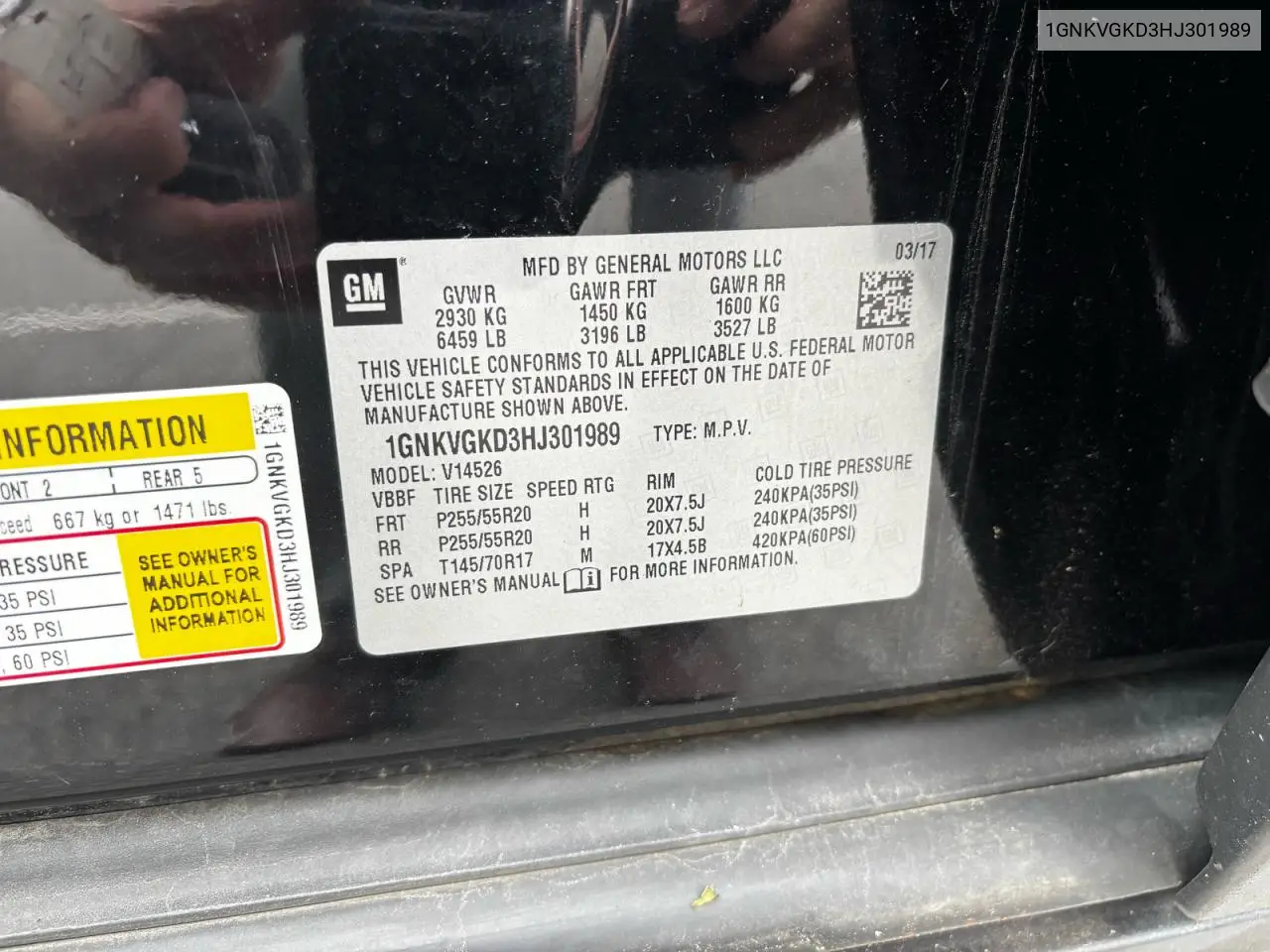 1GNKVGKD3HJ301989 2017 Chevrolet Traverse Lt