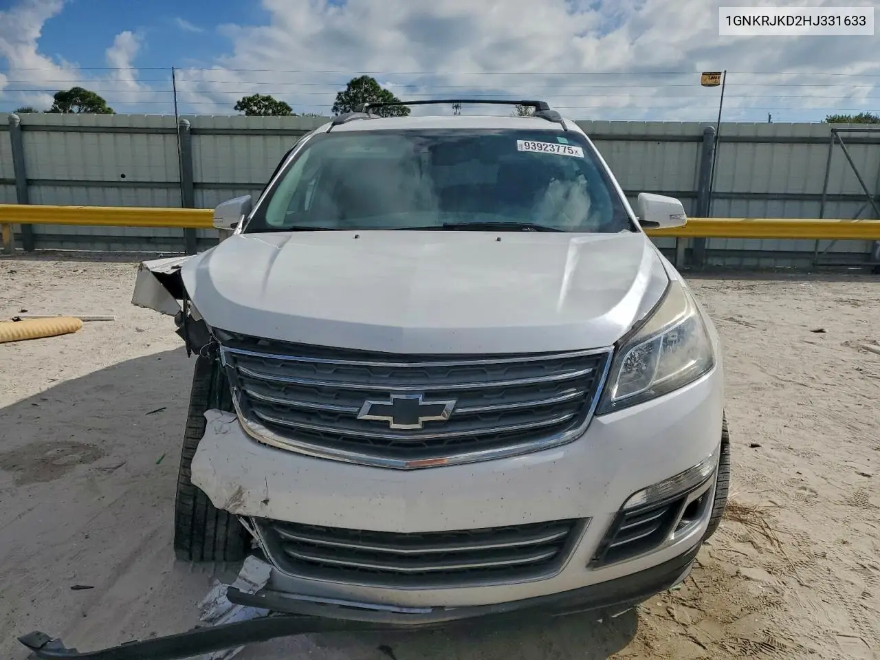 1GNKRJKD2HJ331633 2017 Chevrolet Traverse Premier