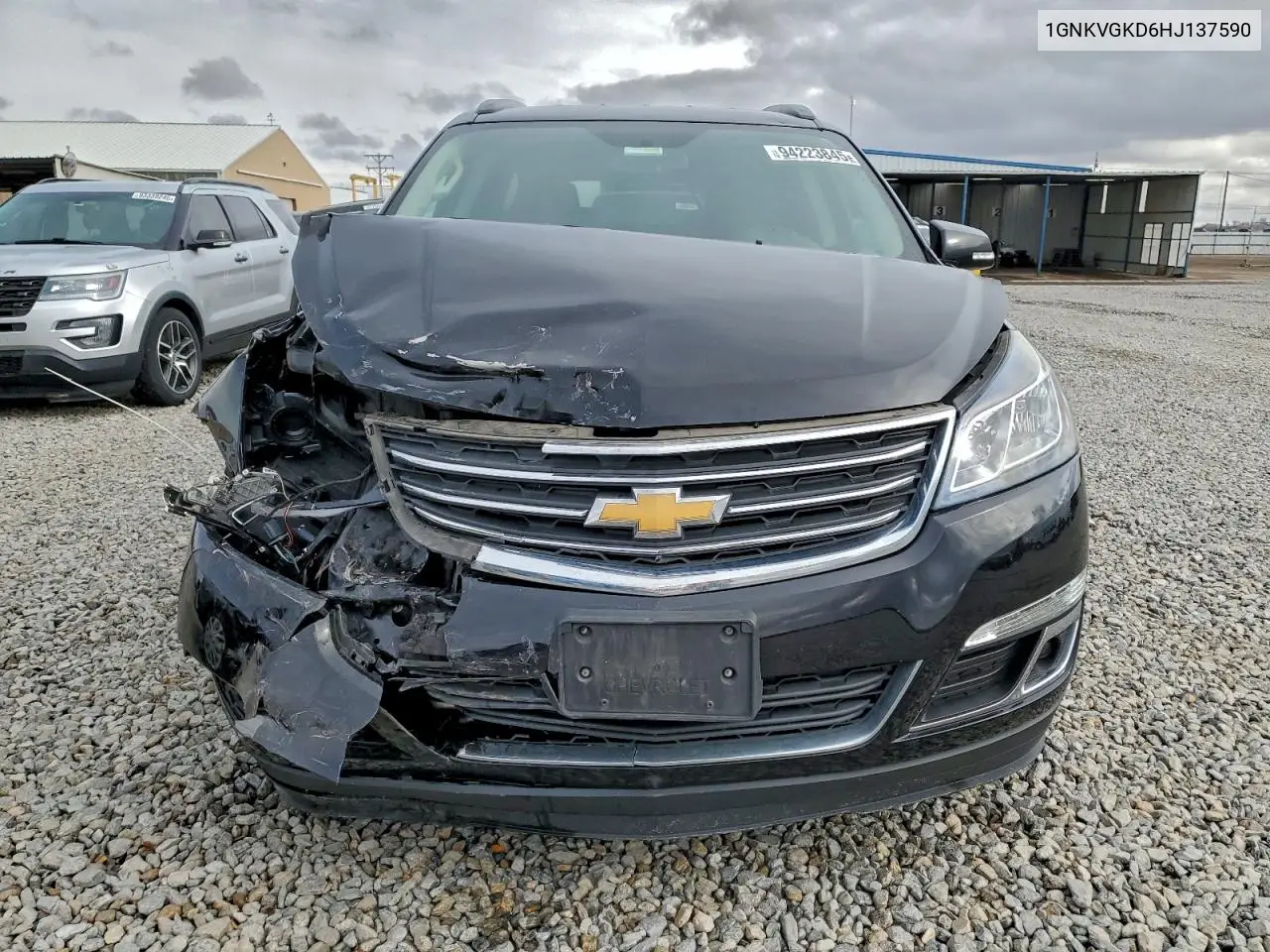 1GNKVGKD6HJ137590 2017 Chevrolet Traverse Lt