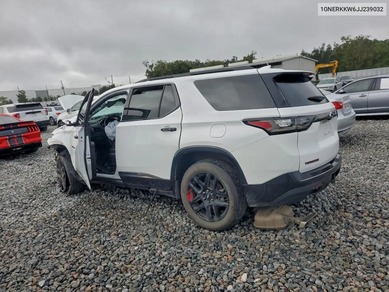 1GNERKKW6JJ239032 2018 Chevrolet Traverse Premier