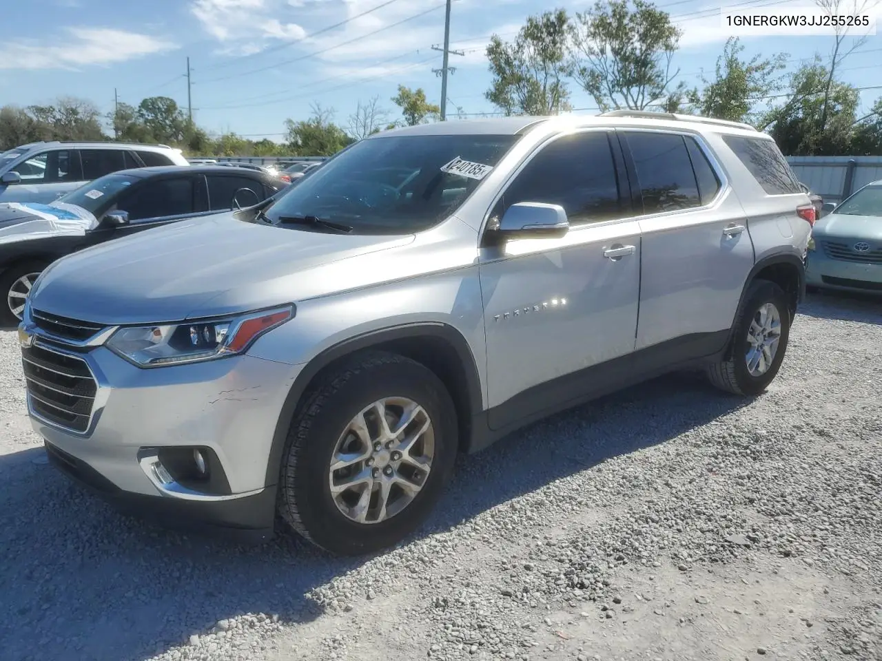 1GNERGKW3JJ255265 2018 Chevrolet Traverse Lt