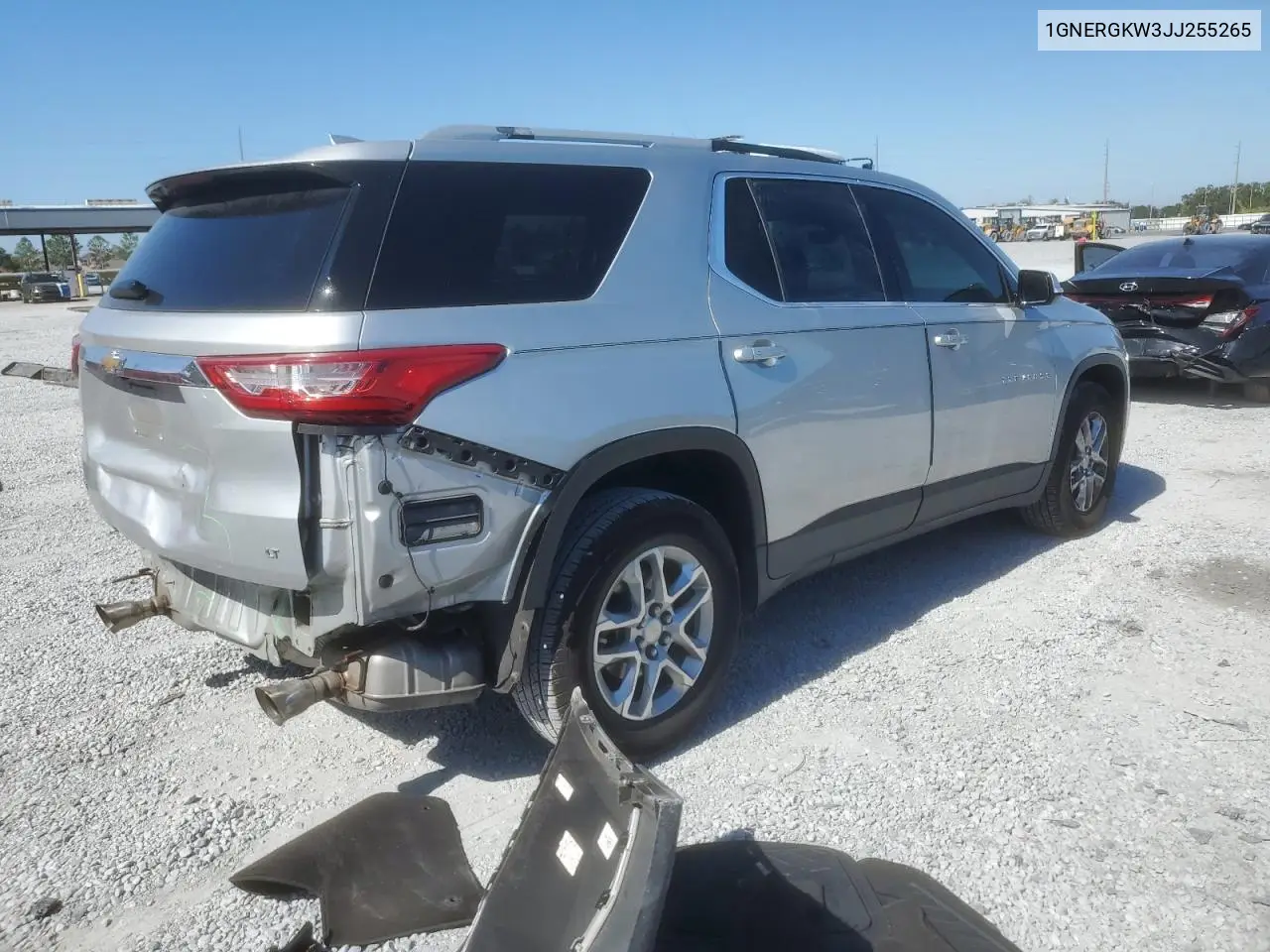 1GNERGKW3JJ255265 2018 Chevrolet Traverse Lt