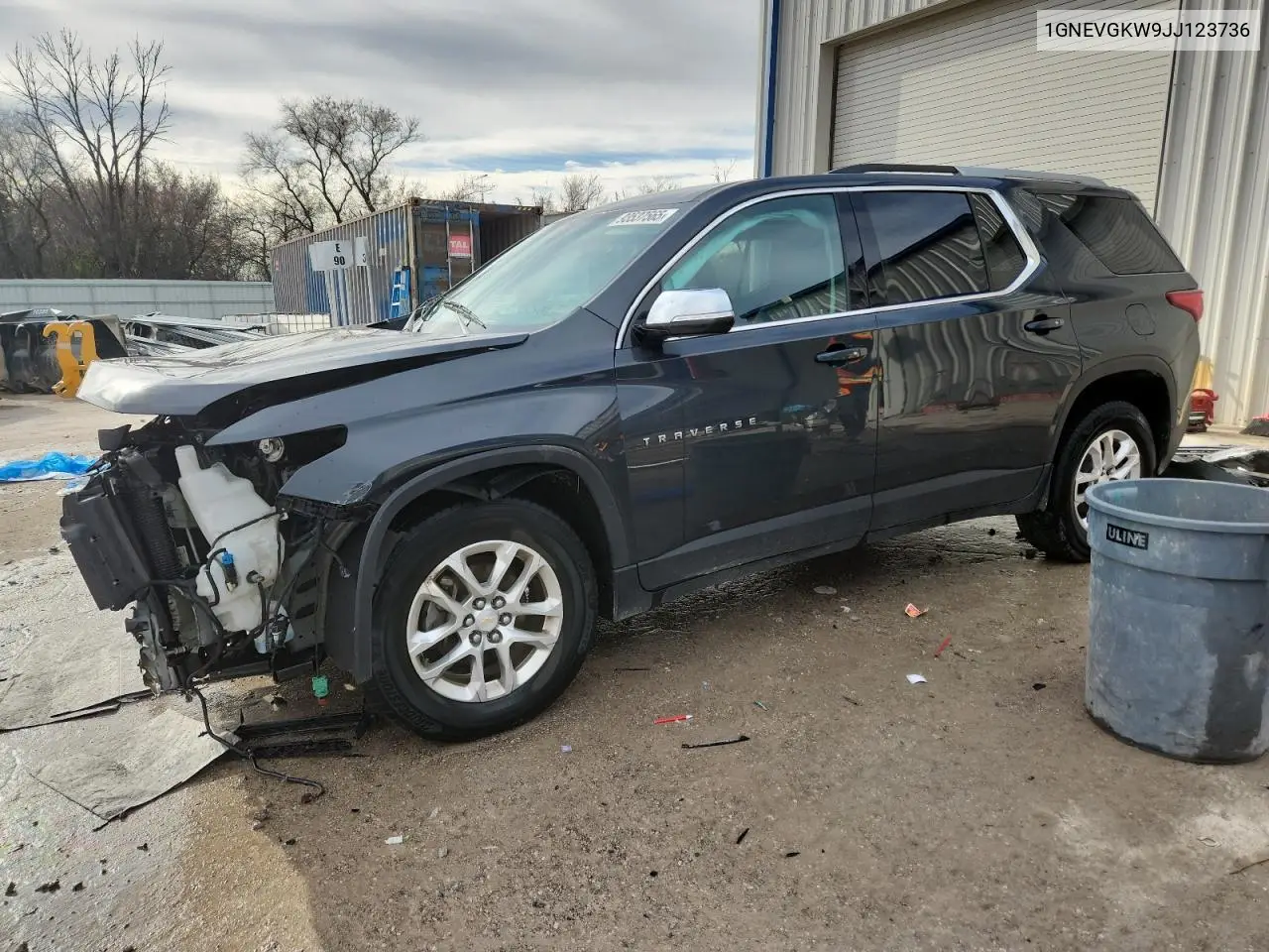 1GNEVGKW9JJ123736 2018 Chevrolet Traverse Lt