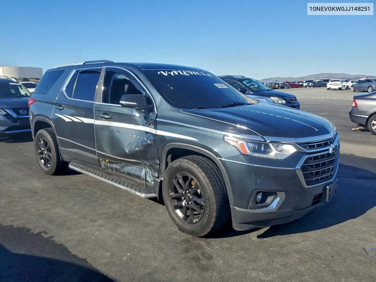 1GNEVGKW0JJ148251 2018 Chevrolet Traverse Lt
