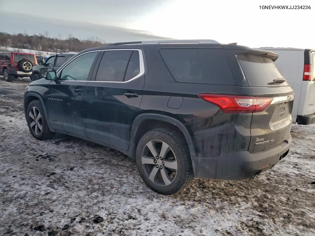 1GNEVHKWXJJ234236 2018 Chevrolet Traverse Lt