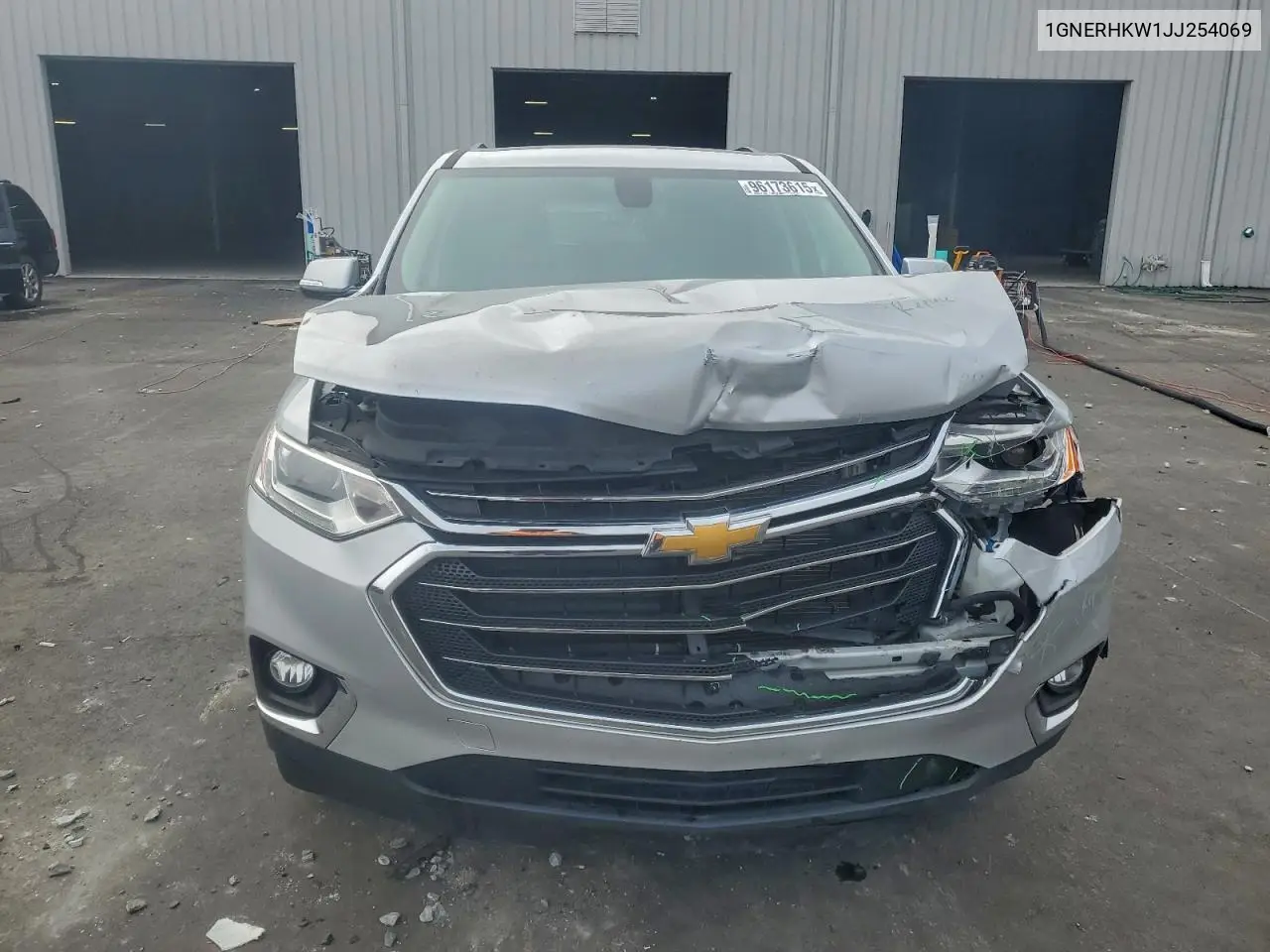1GNERHKW1JJ254069 2018 Chevrolet Traverse Lt