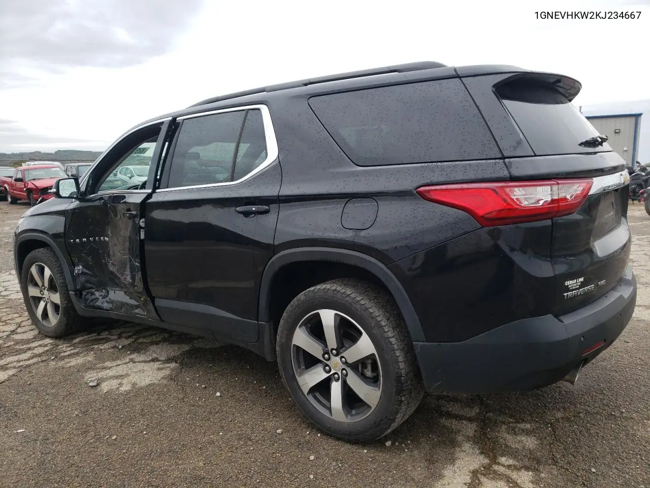 1GNEVHKW2KJ234667 2019 Chevrolet Traverse Lt