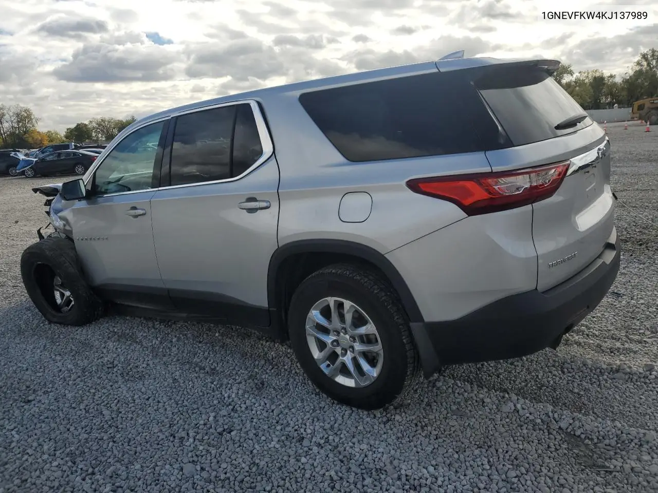 1GNEVFKW4KJ137989 2019 Chevrolet Traverse Ls