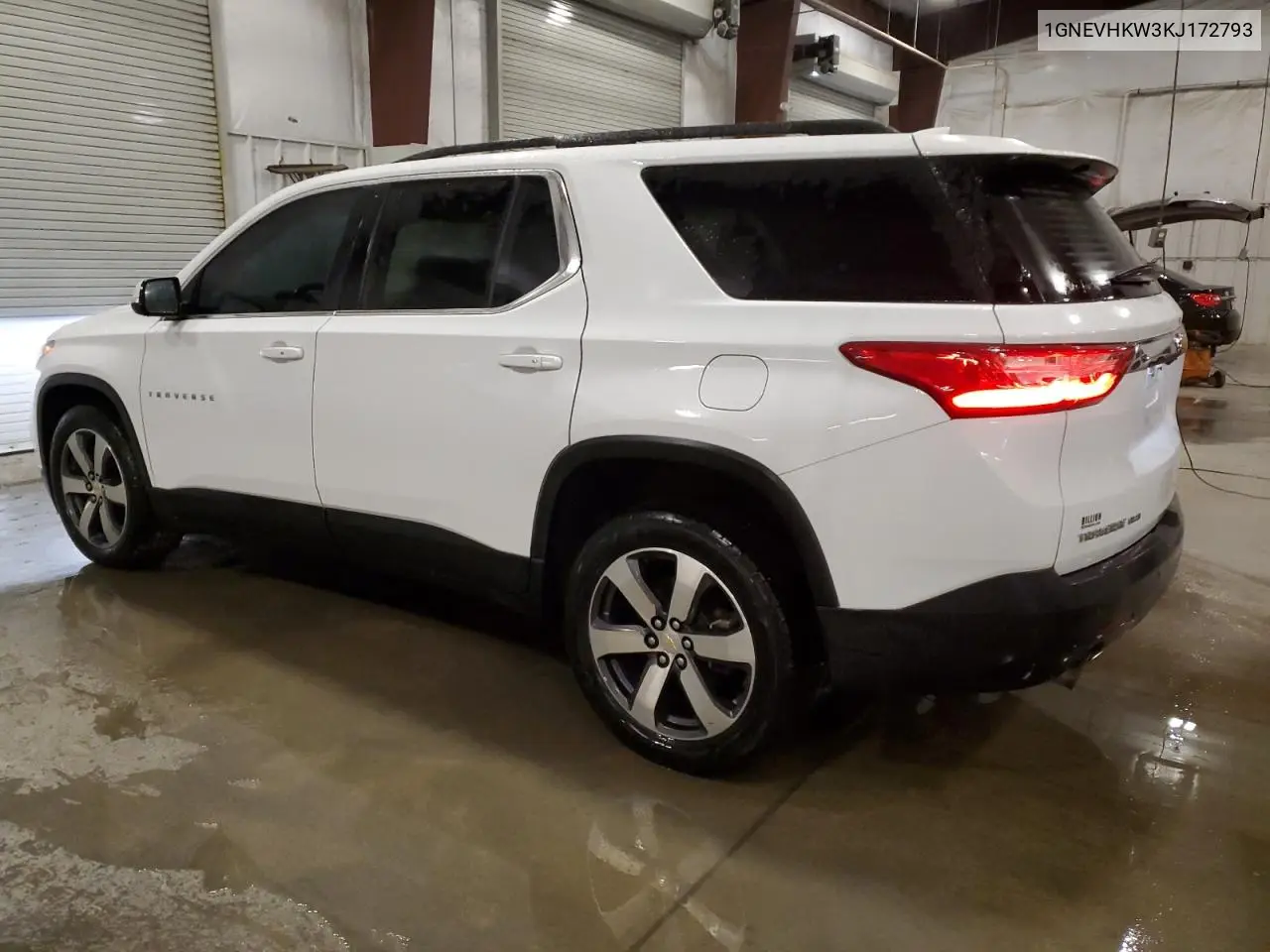 1GNEVHKW3KJ172793 2019 Chevrolet Traverse Lt