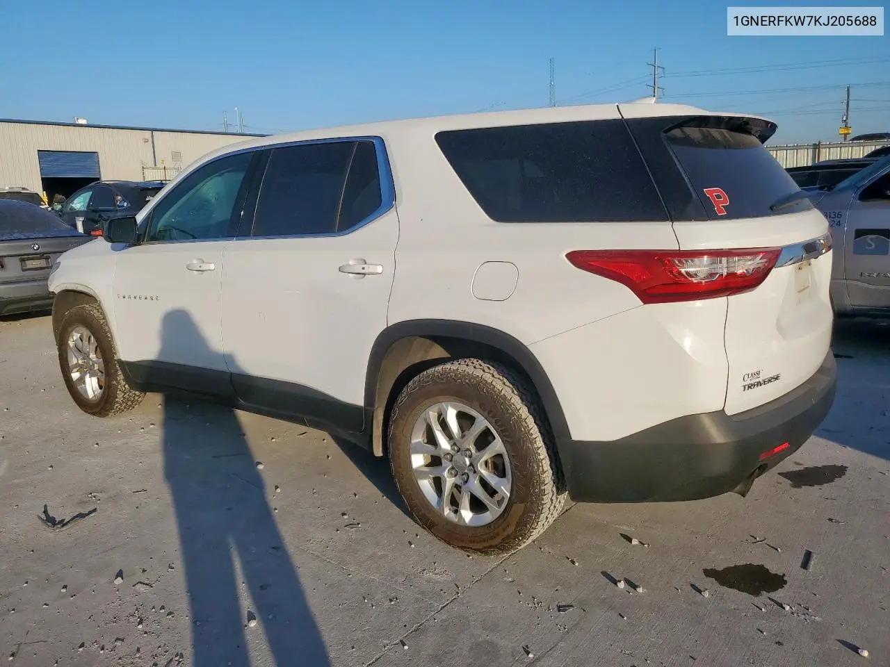 1GNERFKW7KJ205688 2019 Chevrolet Traverse Ls