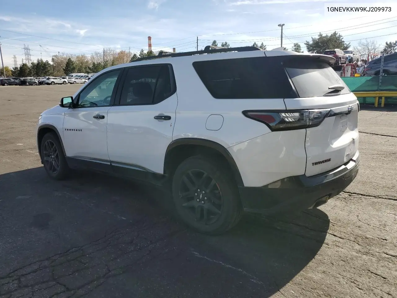 1GNEVKKW9KJ209973 2019 Chevrolet Traverse Premier