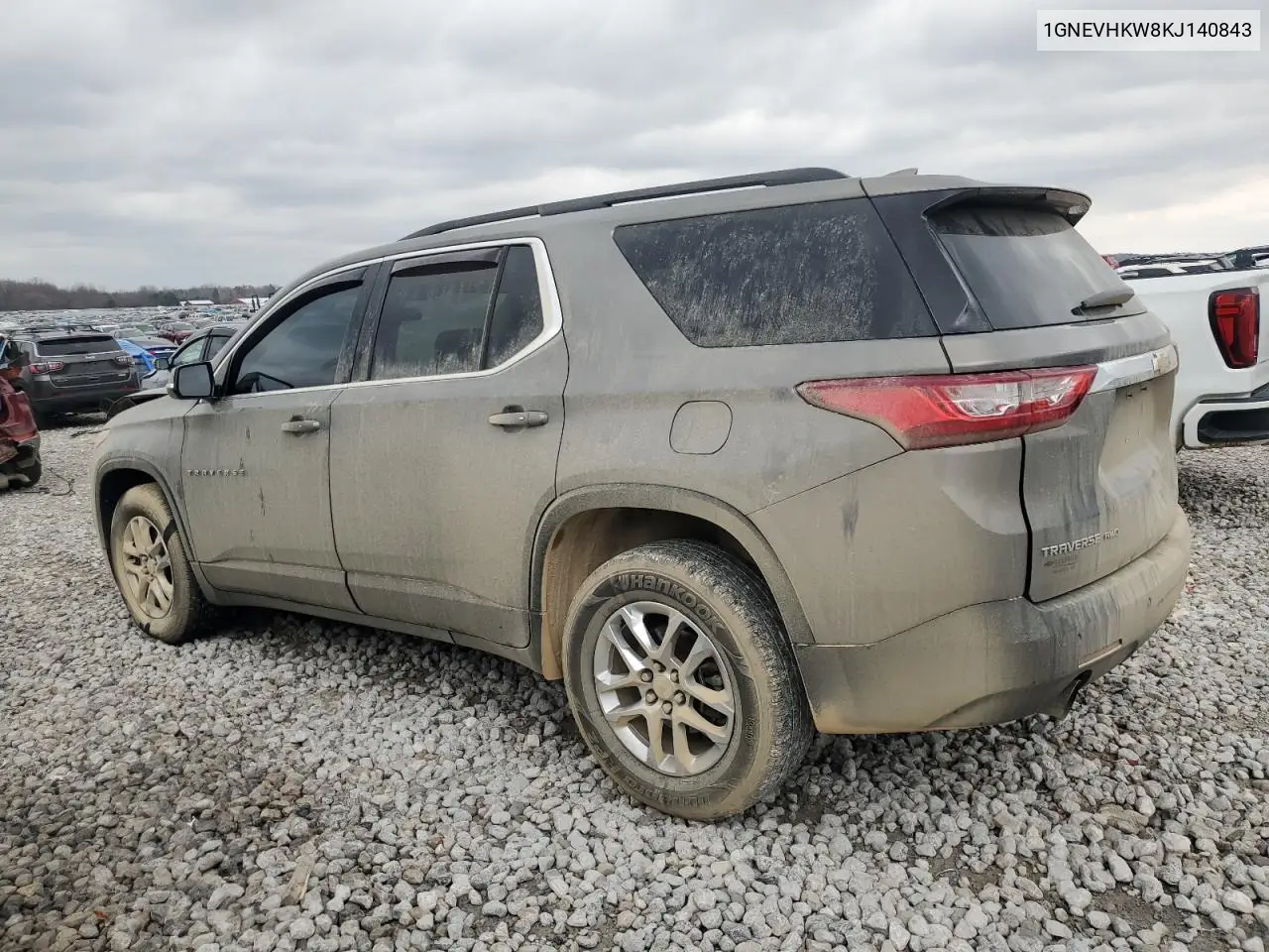 1GNEVHKW8KJ140843 2019 Chevrolet Traverse Lt