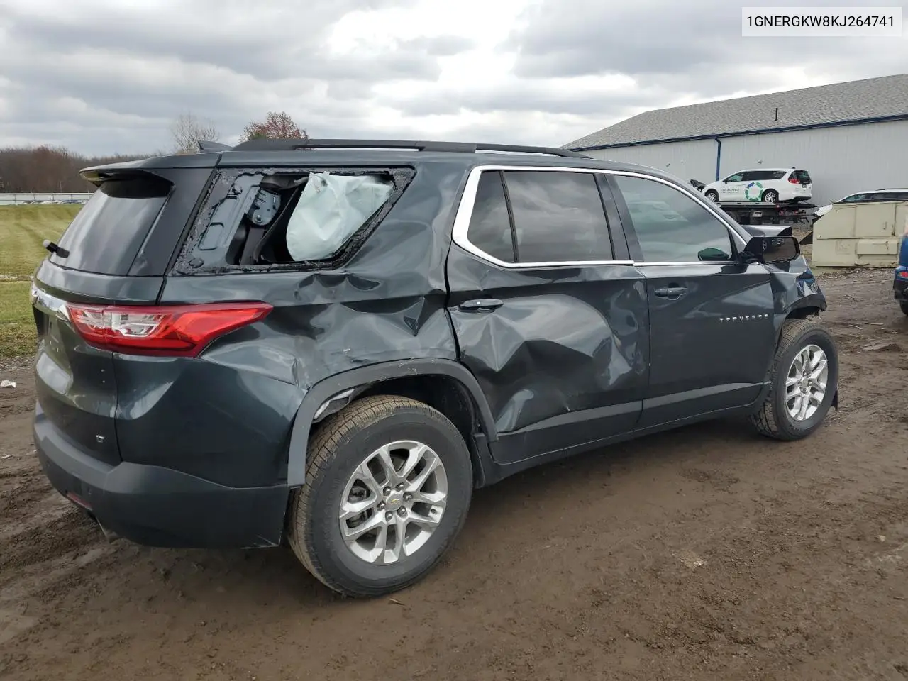 1GNERGKW8KJ264741 2019 Chevrolet Traverse Lt