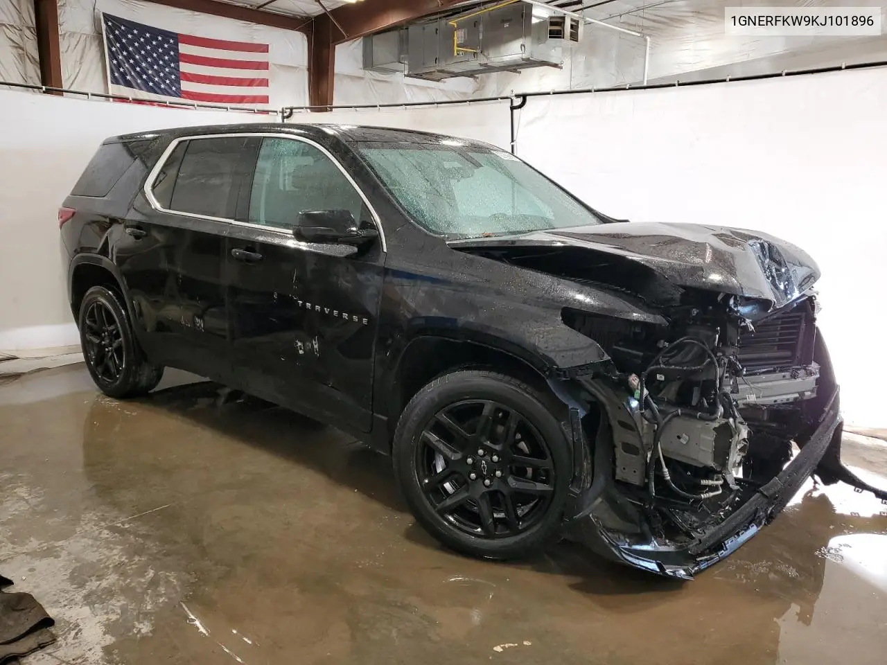1GNERFKW9KJ101896 2019 Chevrolet Traverse Ls