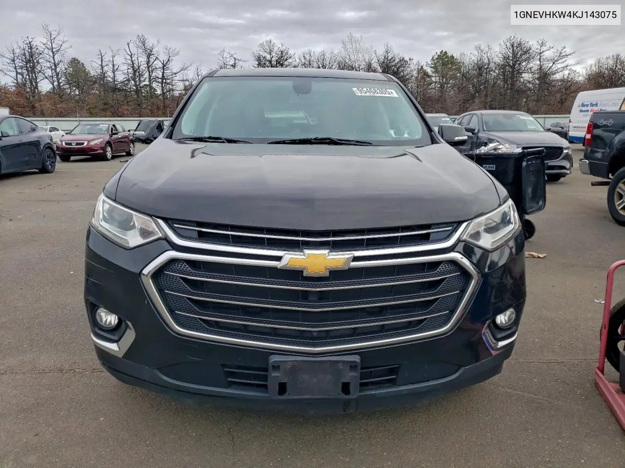 1GNEVHKW4KJ143075 2019 Chevrolet Traverse Lt