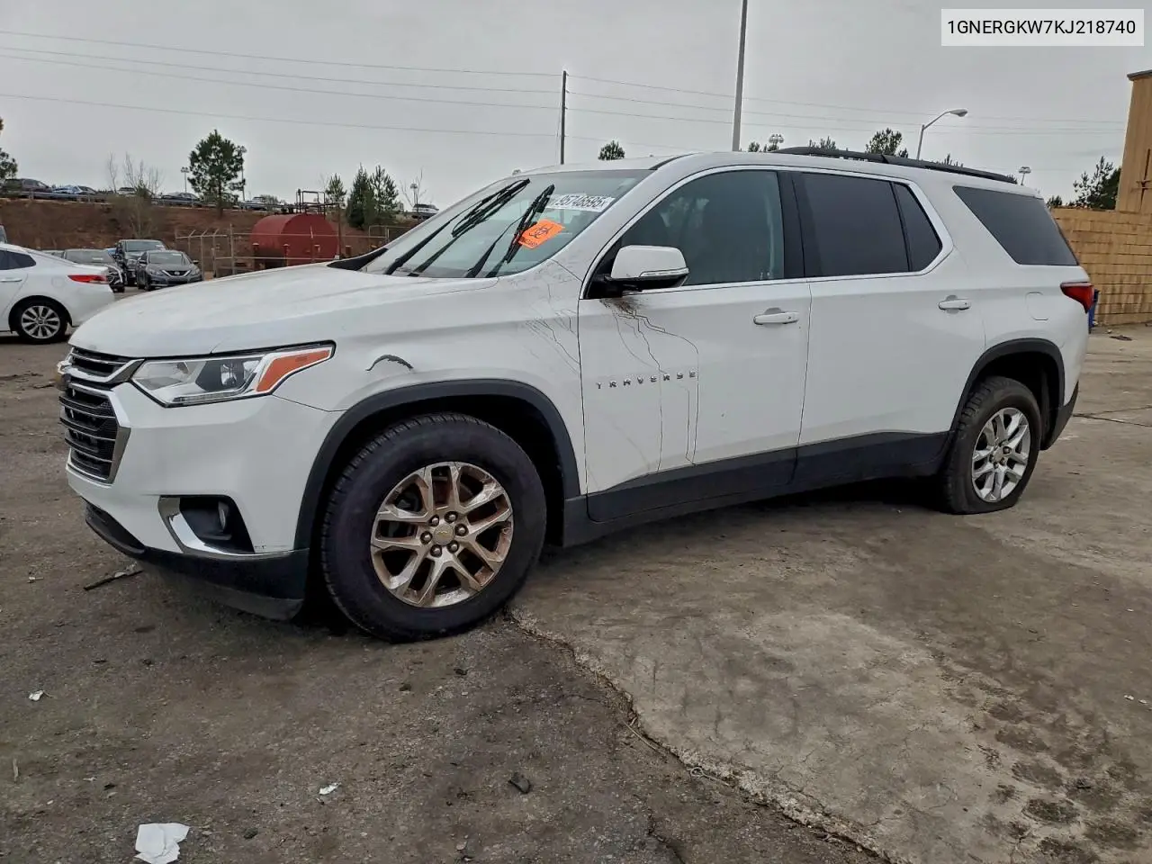 1GNERGKW7KJ218740 2019 Chevrolet Traverse Lt