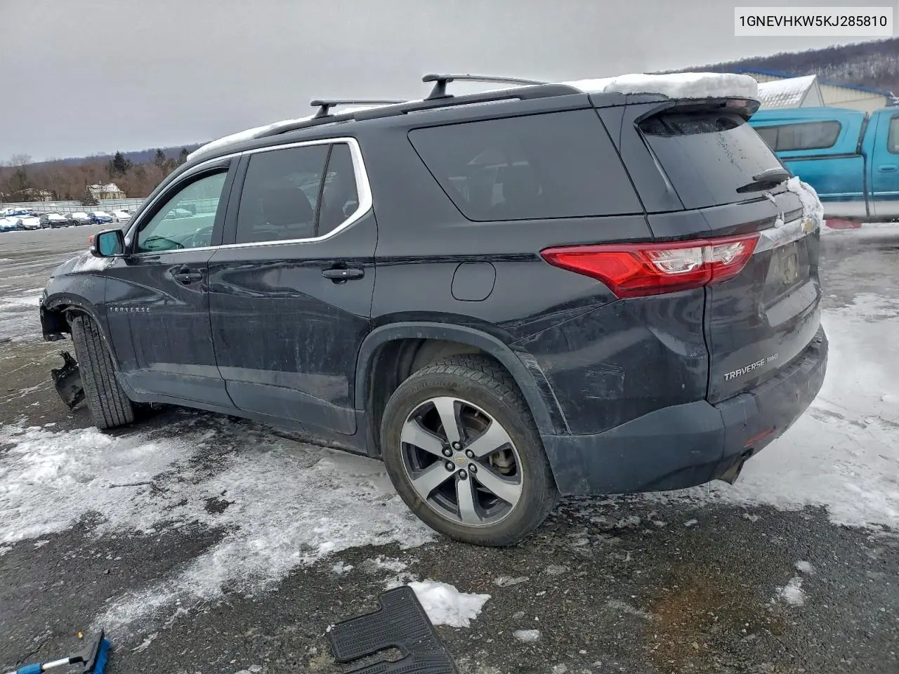 1GNEVHKW5KJ285810 2019 Chevrolet Traverse Lt