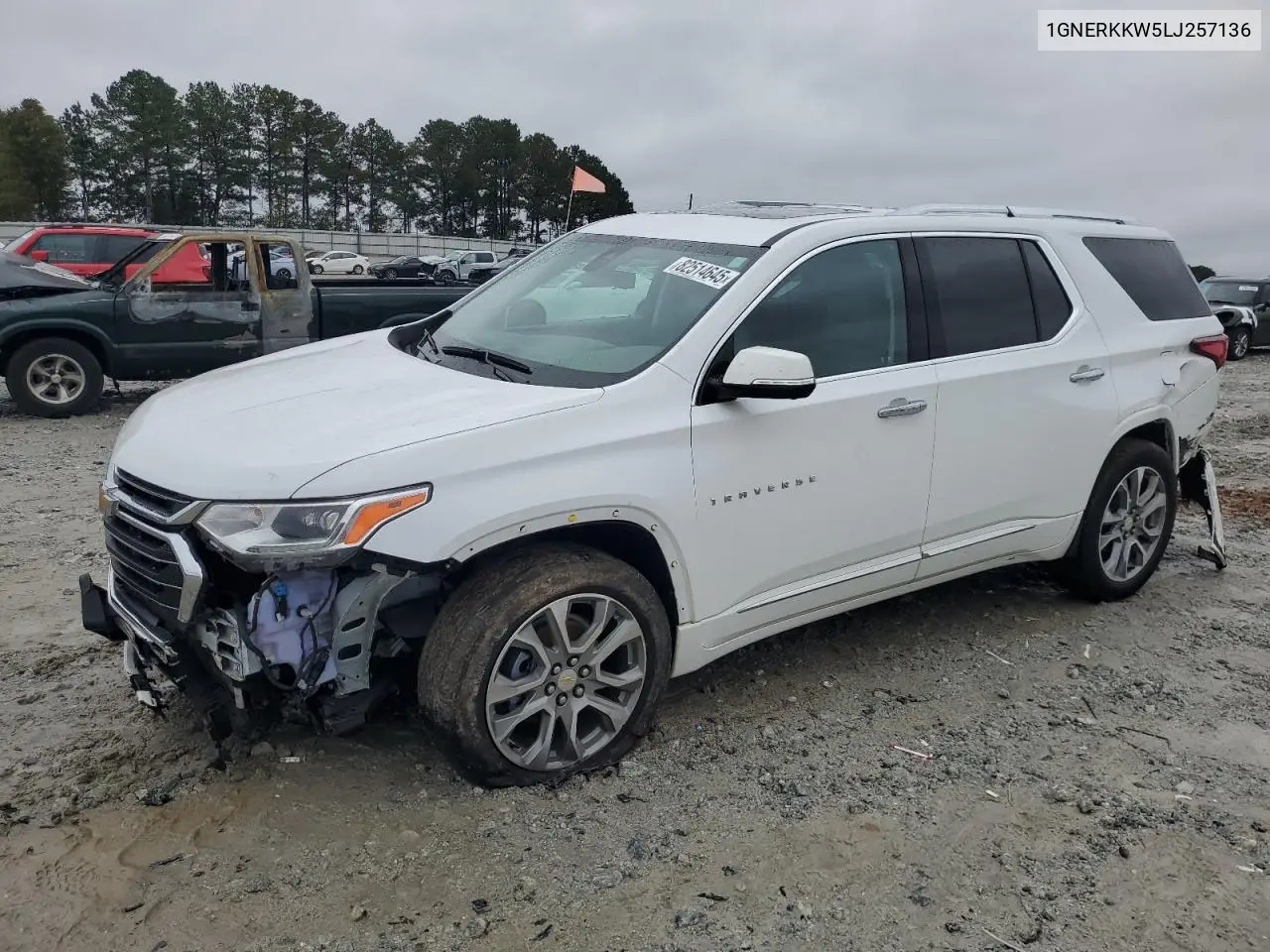 1GNERKKW5LJ257136 2020 Chevrolet Traverse Premier